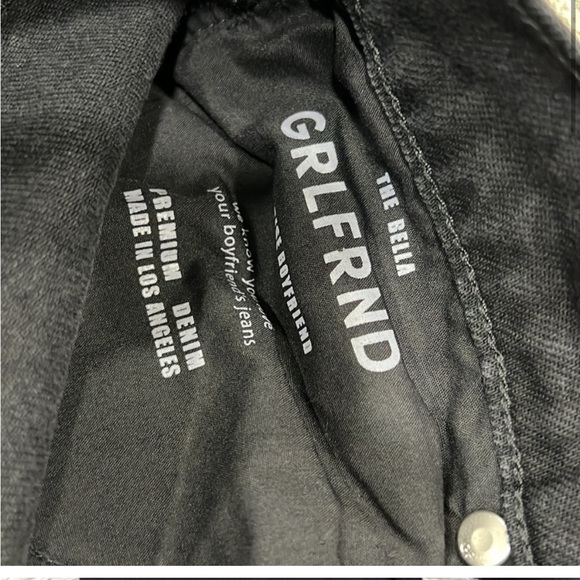 GRLFRND Bella Low Rise boyfriend in The Mission Black Sz 29 - Picture 4 of 8